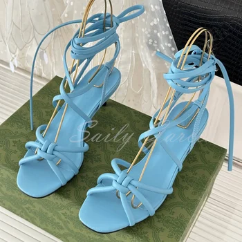 Летни най-Новите Сандали на средно обувки с кръгло бомбе и преминаването каишка, женски, сини сандали с каишка на щиколотке, Дизайнерски маркови кожени вечерни обувки с дантела